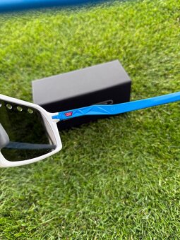 Luxusní, pánské sluneční brýle OAKLEY - 9