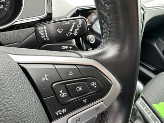 Volkswagen Passat 1.6TDi 88kW KAMERA,NAVI, - 9