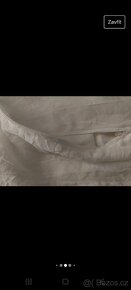 Bílé šaty na úzká ramínka. Vhodné i jako večerní. - 9