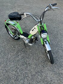 Benelli moped - 9