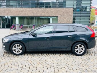 Volvo V60 2.0D 5VÁLEC AUTOMAT LED FACE SENZORY SERVISKA - 9