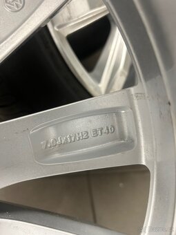 Letní sada alu kol 5x112 r17’ originál VW Passat B8 London - 9