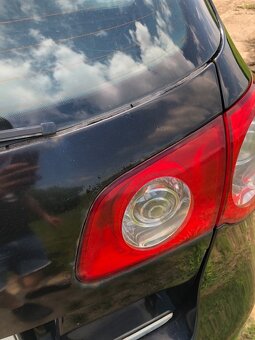 VW Passat b6 - 2.0 tdi-CR -103kW - na náhradní díly - 9