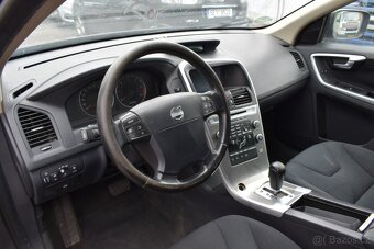 Volvo XC60 D5 2.4D 4X4/TAŽNÉ/AUT/NEJEDE/ - 9