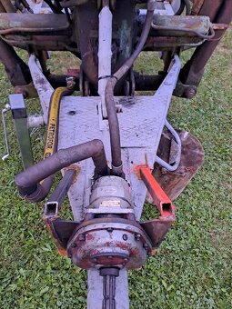 Vyvazecka dřeva hydraulická ruka unhz500 - 9