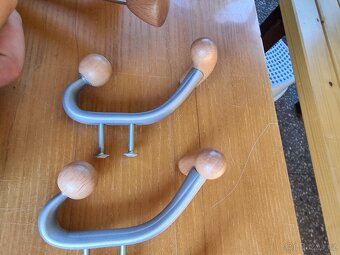 Háčky na věšáky - 9