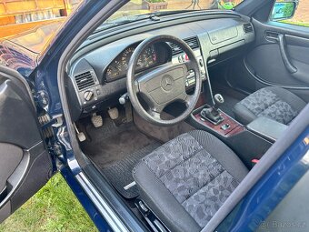 Mercedes w202 2,0 benzin nízký nájezd - 9