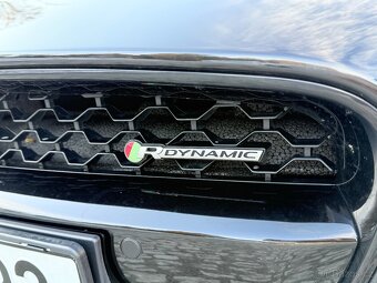 Jaguar F-Type P300 221kW R-Dynamic - 9