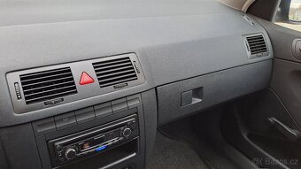 Škoda Fabia I combi, r.v. 2006 - 1.2 benzín - 9