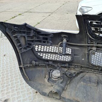 Přední nárazník VW Touareg face 2007-2010 / Náhradní díly - 9