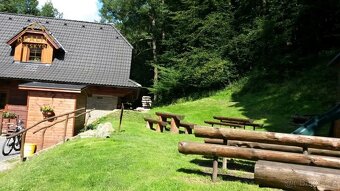 Stavební pozemek Rožnov p. Radhoštěm. Putýrky. CHKO Beskydy. - 9
