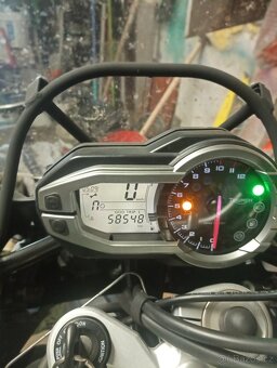 Triumph Explorer 1200 - 9