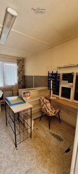 Prodej obchodního stánku (noviny, trafika, občerstvení) o vý - 9