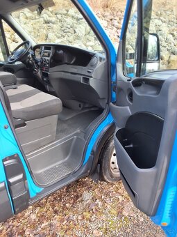 Obytný automobil  IVECO DAILY. - 9