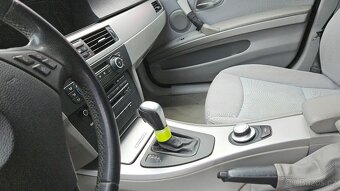 BMW Řada3 2,0 320d - 9