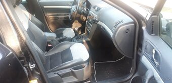Škoda Octavia II 2.0 TFSI RS 200 ps, 6-ti rychlostní, - 9