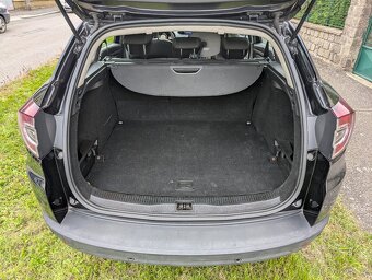 Renault Mégane, 1.4 TCe, kombi, druhý majitel - 9