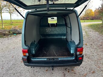 VW Transporter T4 2.5 TDi Dodávka bez Koroze - 9