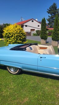 Cadillac Deville - 9