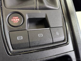 SEAT LEON 2,0 TDI - 9