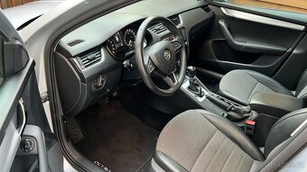 Škoda Octavia 3,2.0tdi,110kw,Dsg,Panorama,Alcantara,Elegance - 9