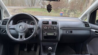 VW Touran T3, 1.6Tdi, 7 mist, tazne zarizeni - 9