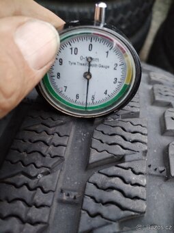 235/55/17 zimni pneu KUMHO 235/55 R17 - 9