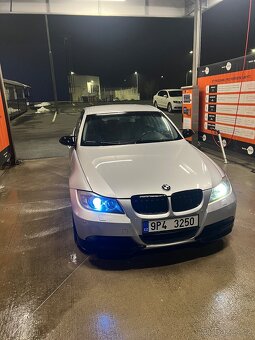 BMW e90 320d 120kw - 9