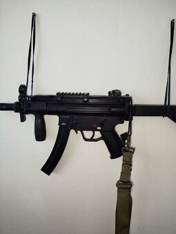 MP 5 vzduchový samopal - 9