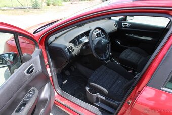 Peugeot 307, 1,6 i + LPG LPG do 2/2035, r.v. 2004 - 9