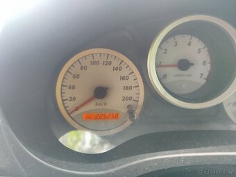 Toyota rav4 - 9