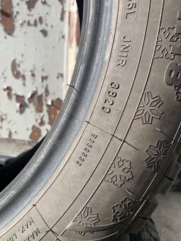 4ks 225/55/18 Dunlop/2020/102H/zimní pneu 6.2m - 9