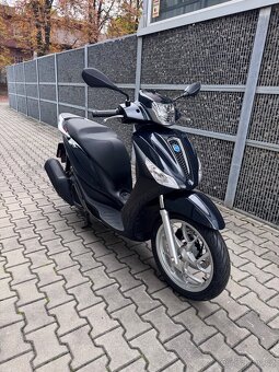 Piaggio Medley 125 Nero Abisso - 9