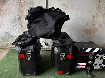 Kufry značka BuMOT - 9