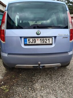 ŠKODA ROOMSTER SCOUT 1.4 MPI - 9