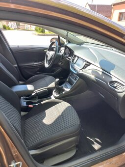 Opel Astra k - 9