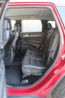 Jeep Grand Cherokee 3.0CRD 3.0CRD 177kW+OVERLAND+1MAJ+ČR - 9