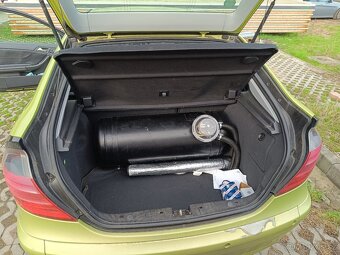Mercedes C 203 kompresor, automat, LPG - 9