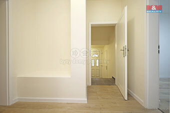 Pronájem bytu 3+kk, 67 m², Karlovy Vary, ul. Česká - 9