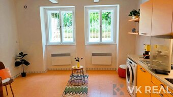 Prodej nebytového prostoru 1+kk, 32 m2, OV, ulice N. A. Někr - 9