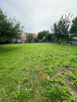 Prodej rodinného domu o rozloze 357 m2 - Podbřežice - 9