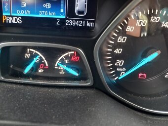ford kuga titanium 4x4,132kw, tdci. cena--225000kč. - 9