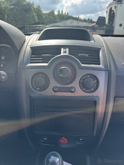 Renault Mégane 1.6 LPG/ benzin - 9