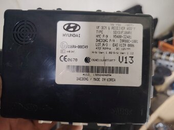 Věci na Hyundai I40 - 9
