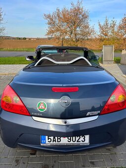 Prodám Opel Tigra kabriolet 1.4 automat - 9