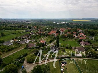 Prodej rodinného domu s velkou zahradou 2.302 m2. Mělník - V - 9