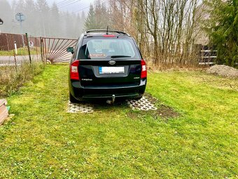 KIA CARENS 2.0 TDi 103 kW r.v. 2009 1. majitel - 9