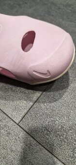 NIKE dívčí, dětské papuče, sandále, boty vel.33,5 - 9