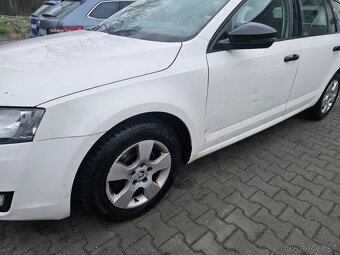 ŠKODA OCTAVIA COMBI 1.6 TDI 77 KW/ DPH / PLNĚ POJÍZDNÉ - 9
