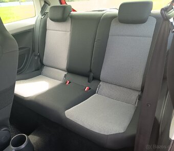 PO BABIČCE ZACHOVALÉ NAJETO 116XXXKM NOVÁ STK 737105501 - 9